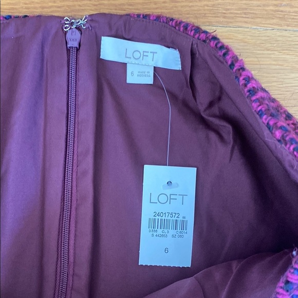 LOFT Purple Mini Pencil Skirt for Work - Picture 2 of 4